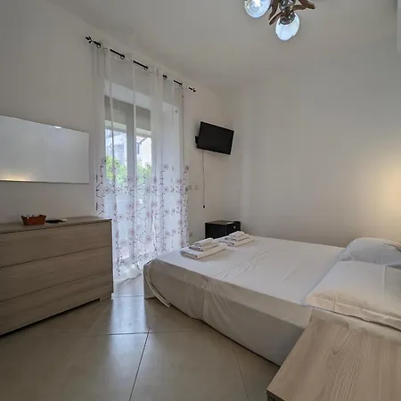 Fabiana's Guest house Marina di Camerota