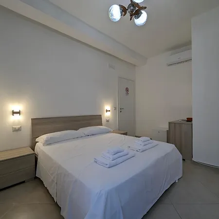 Fabiana's Guest house Marina di Camerota